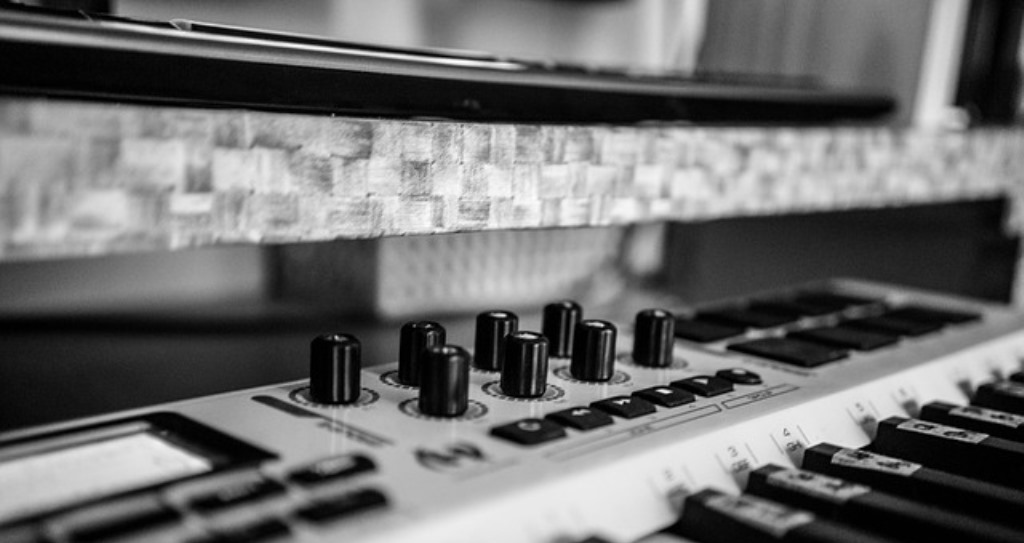 instrument equalizer